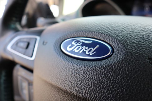 Used 2016 Ford Focus SE w/ SE Sport Package image 23