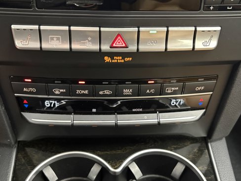 Used 2015 Mercedes-Benz E 400 4MATIC Coupe image 11