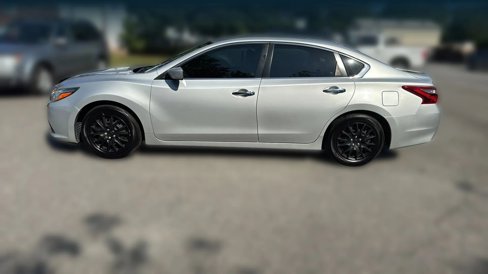 Used 2017 Nissan Altima 2.5 S w/ Power Driver Seat Package image 8