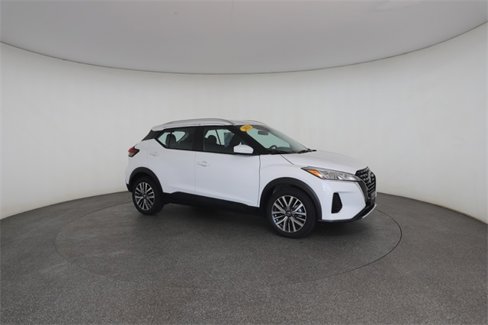 Used 2021 Nissan Kicks SV image 26