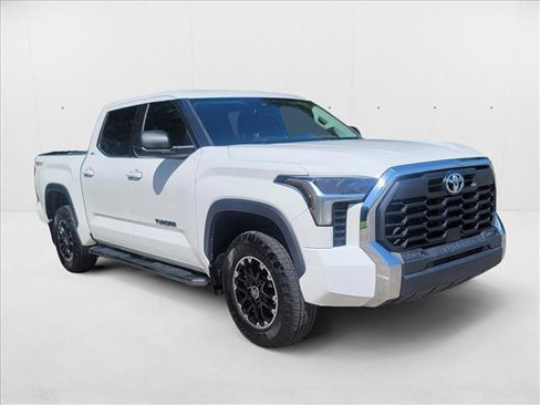 Used 2022 Toyota Tundra SR5 image 3