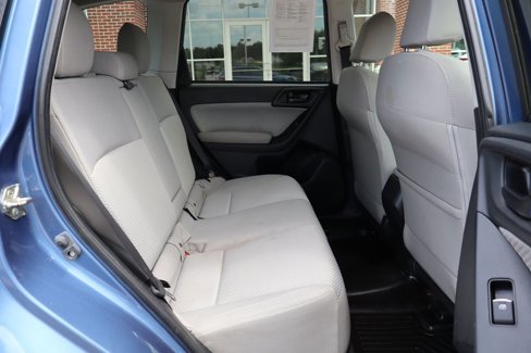 Used 2017 Subaru Forester 2.5i Premium w/ All-Weather Package image 40