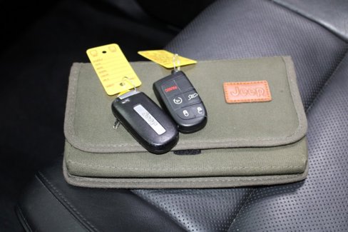 Used 2014 Jeep Grand Cherokee Summit image 62