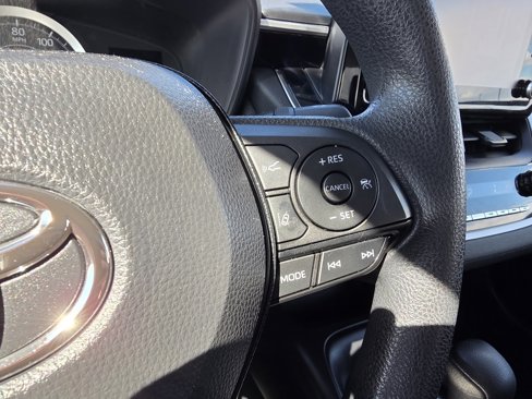 Used 2022 Toyota Corolla LE image 20