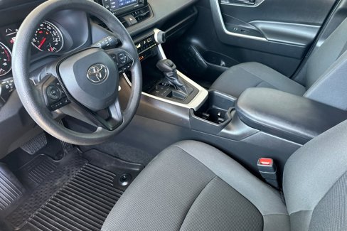 Certified 2022 Toyota RAV4 LE image 18