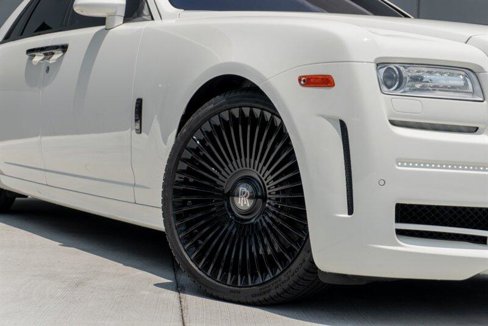 Used 2012 Rolls-Royce Ghost image 29