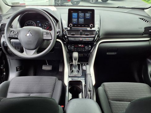 Used 2024 Mitsubishi Eclipse Cross LE image 6