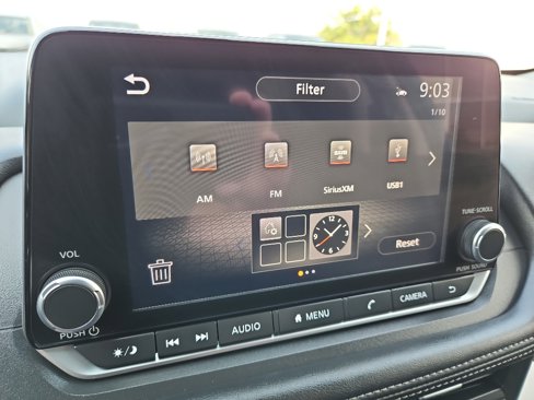 Used 2024 Nissan Rogue SV image 28