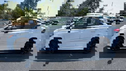 Used 2021 Toyota Corolla LE w/ Carpet Mat Package (TMS) image 5