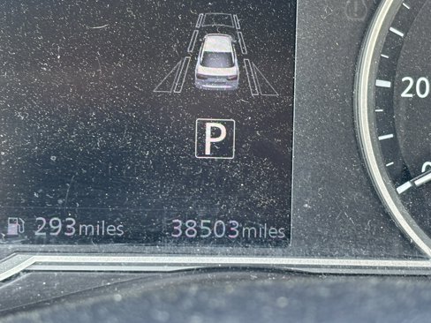 Used 2022 Nissan Versa SV image 16