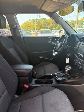 Used 2020 Kia Soul S image 13