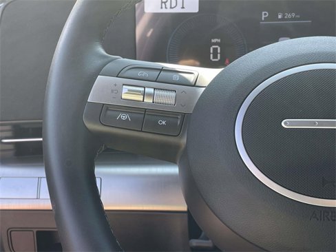 Certified 2025 Hyundai Kona SEL image 14