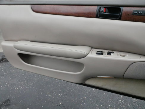 Used 1993 Lexus SC 300 Coupe image 27
