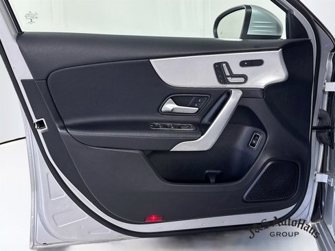 Used 2020 Mercedes-Benz A 220 4MATIC image 22