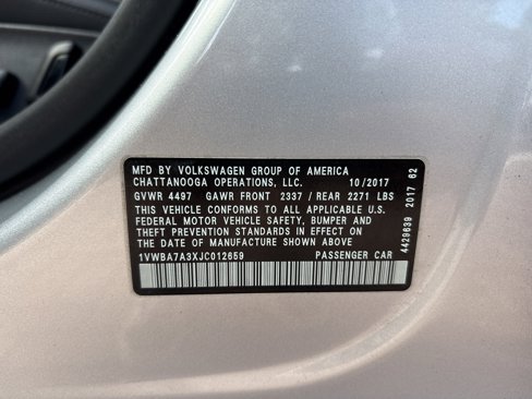 Used 2018 Volkswagen Passat 2.0T SE image 35