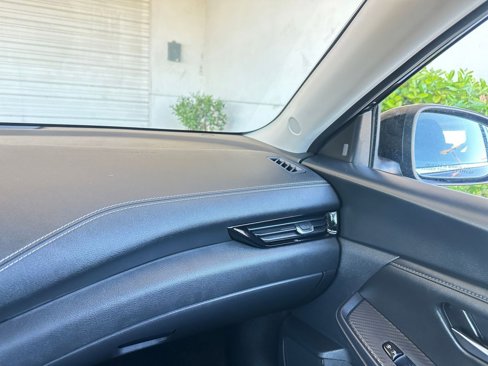 Used 2024 Nissan Sentra SV image 35