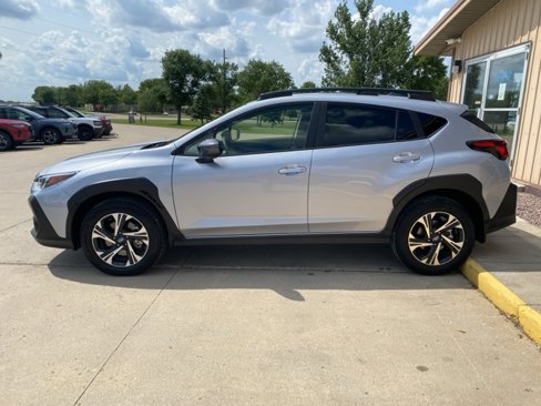Used 2024 Subaru Crosstrek 2.0i Premium image 13