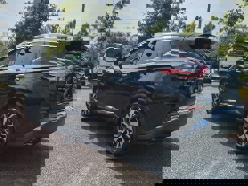 Used 2018 Nissan Murano Platinum image 6