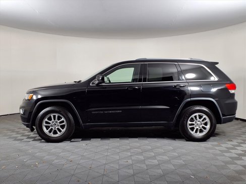 Used 2019 Jeep Grand Cherokee Laredo image 4