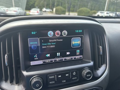 Used 2015 Chevrolet Colorado LT w/ LT Convenience Package image 18