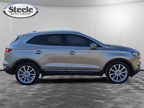 Used 2019 Lincoln MKC Reserve image 6
