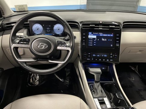 Used 2022 Hyundai Tucson SEL w/ Convenience + Premium Package image 5