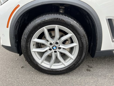 Used 2021 BMW X5 xDrive40i w/ Convenience Package image 8