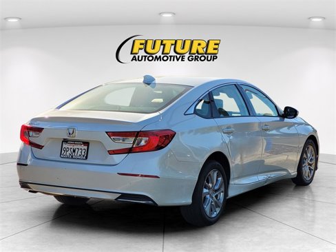 Used 2020 Honda Accord LX image 3