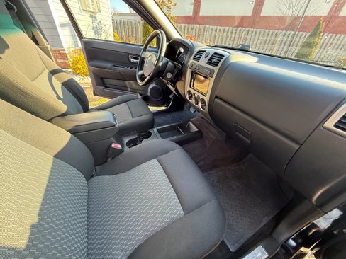 Used 2009 GMC Canyon SLE image 23