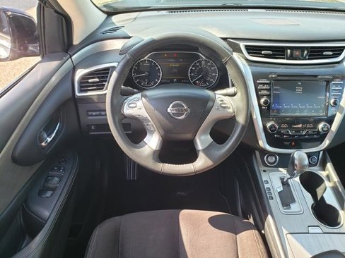 Used 2015 Nissan Murano SV image 18