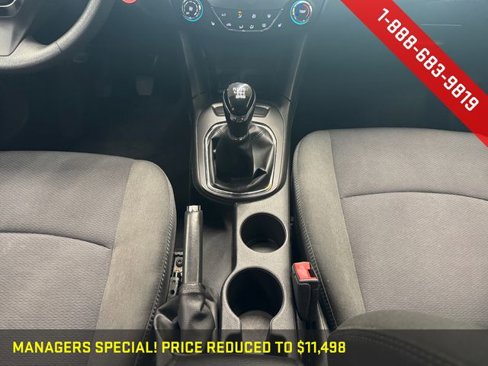Used 2017 Chevrolet Cruze LT image 17