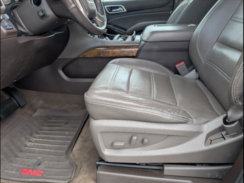 Used 2015 GMC Yukon Denali w/ Touring Package image 11