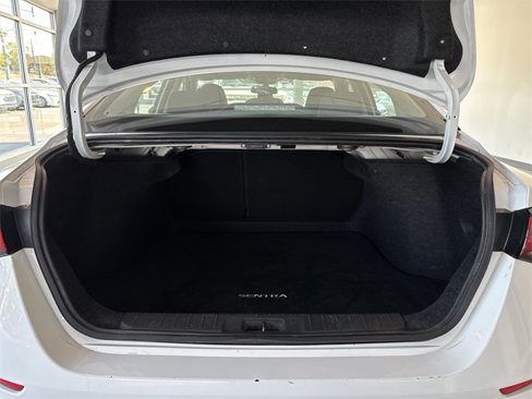 Used 2022 Nissan Sentra SV image 15