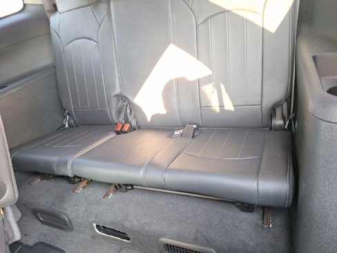 Used 2015 Buick Enclave Leather image 16