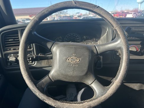 Used 2002 Chevrolet Silverado 2500 LS w/ Electrical Convenience Pkg image 12