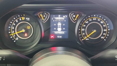 New 2025 Jeep Gladiator Sport image 19