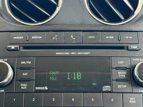 Used 2016 Jeep Patriot High Altitude image 13