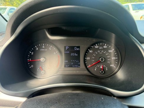 Used 2023 Kia Rio LX image 4