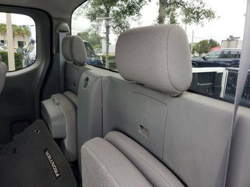 Used 2019 Nissan Frontier S image 8
