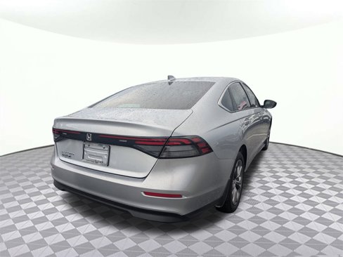 Used 2024 Honda Accord EX image 3