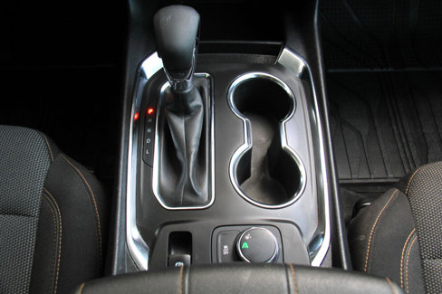 Used 2021 Chevrolet Traverse LS image 17