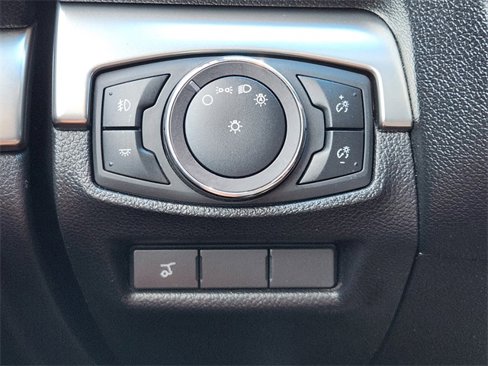 Used 2019 Ford Explorer XLT w/ Equipment Group 201A image 22