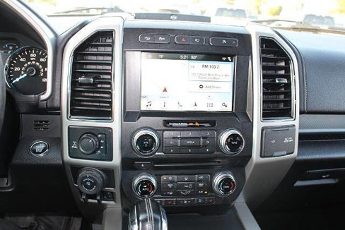 Used 2018 Ford F150 Lariat w/ Equipment Group 502A Luxury image 9