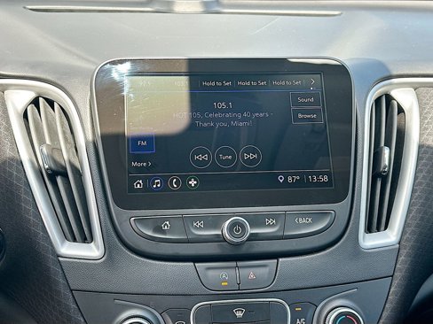 Used 2022 Chevrolet Malibu LS w/ Driver Confidence Package II image 15