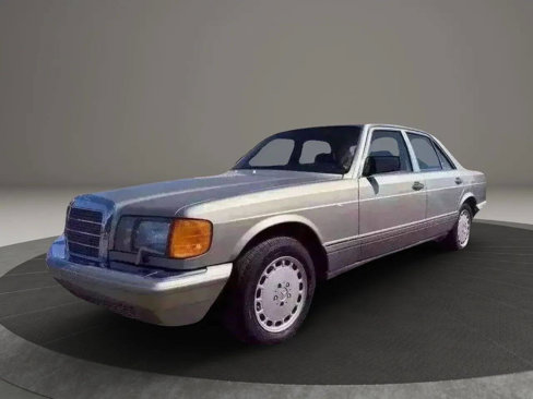 Used 1988 Mercedes-Benz 300 SE image 2