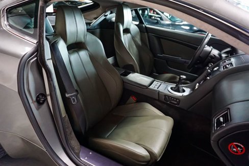 Used 2007 Aston Martin V8 Vantage Coupe image 36