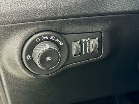 Used 2020 Jeep Compass High Altitude image 10