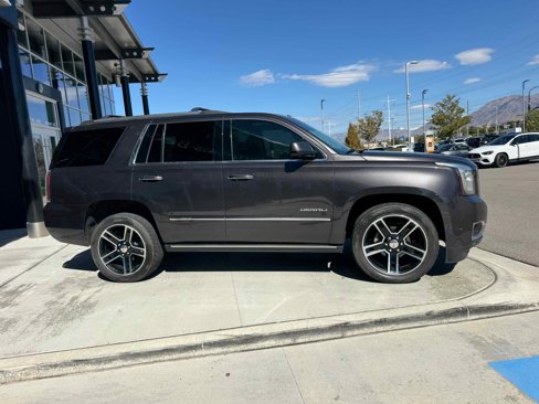 Used 2016 GMC Yukon Denali w/ Open Road Package image 9