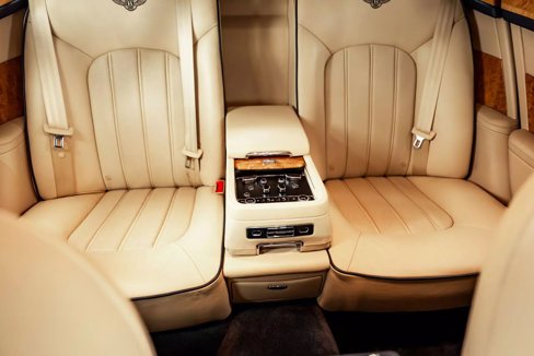 Used 2011 Bentley Mulsanne image 28