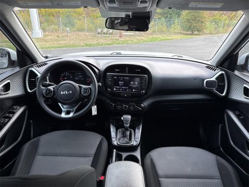 Used 2022 Kia Soul LX w/ Technology Package image 24